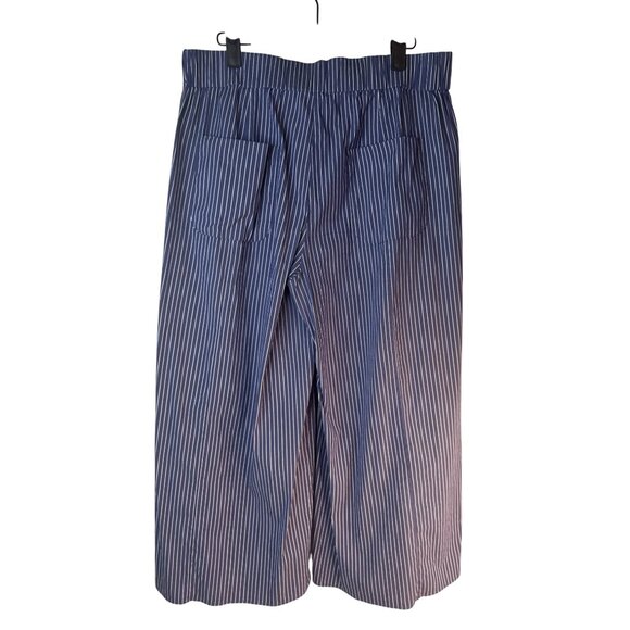 2/$30 ZARA Large Woman Blue & White Striped Culottes - Picture 3 of 14